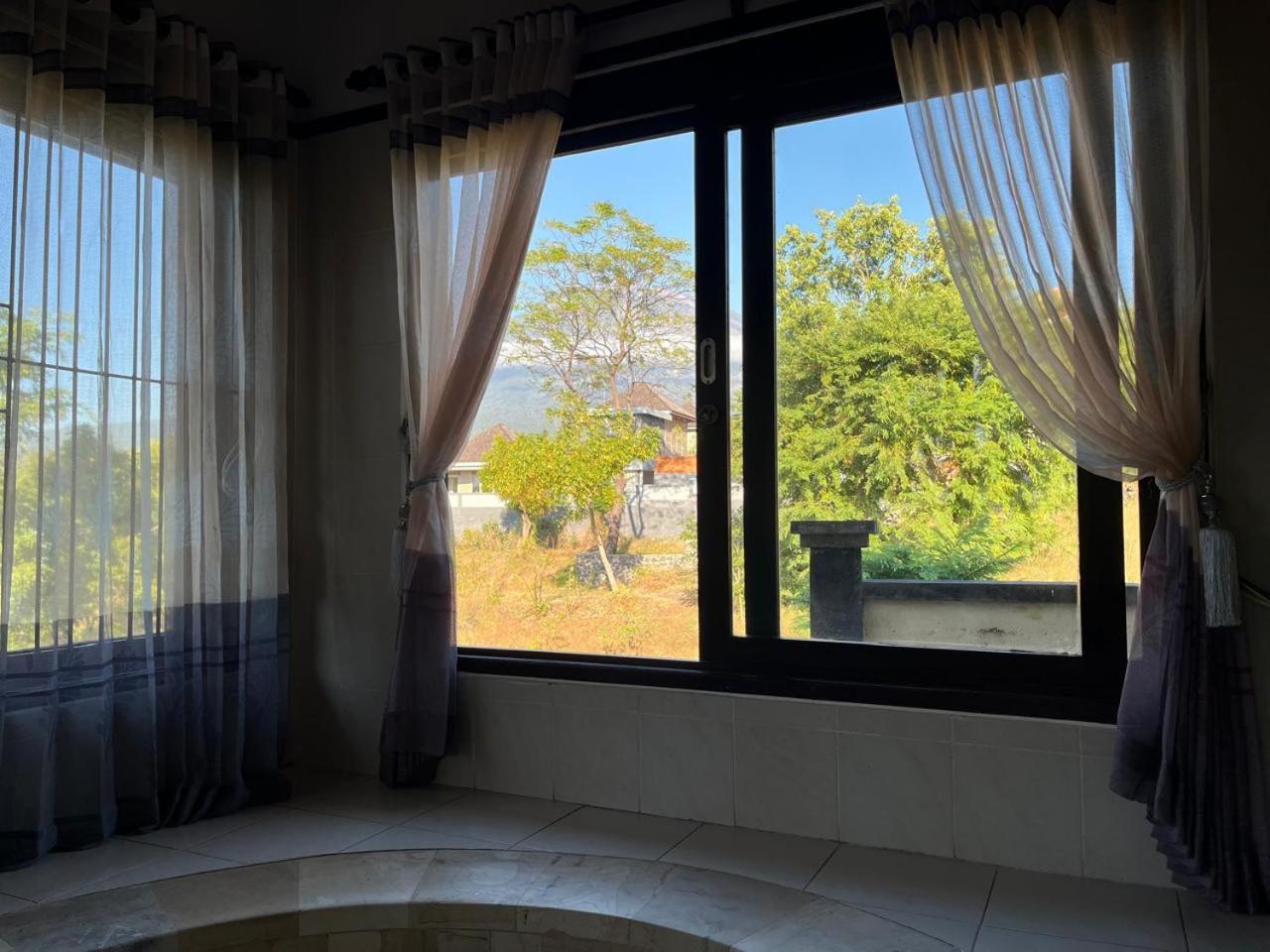 Villa Omah Semar Tulamben Kültér fotó